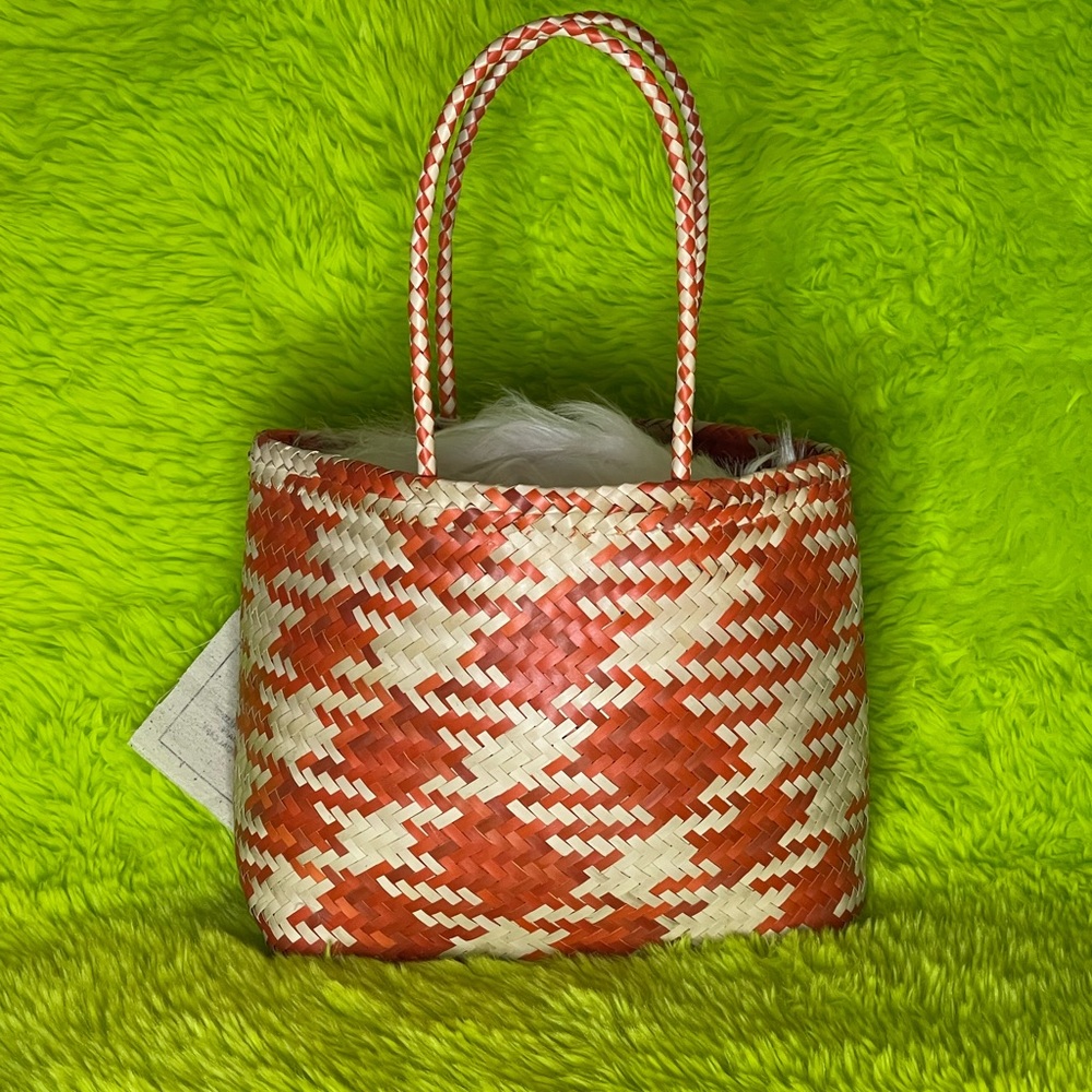 UO Daisy straw mini tote bag